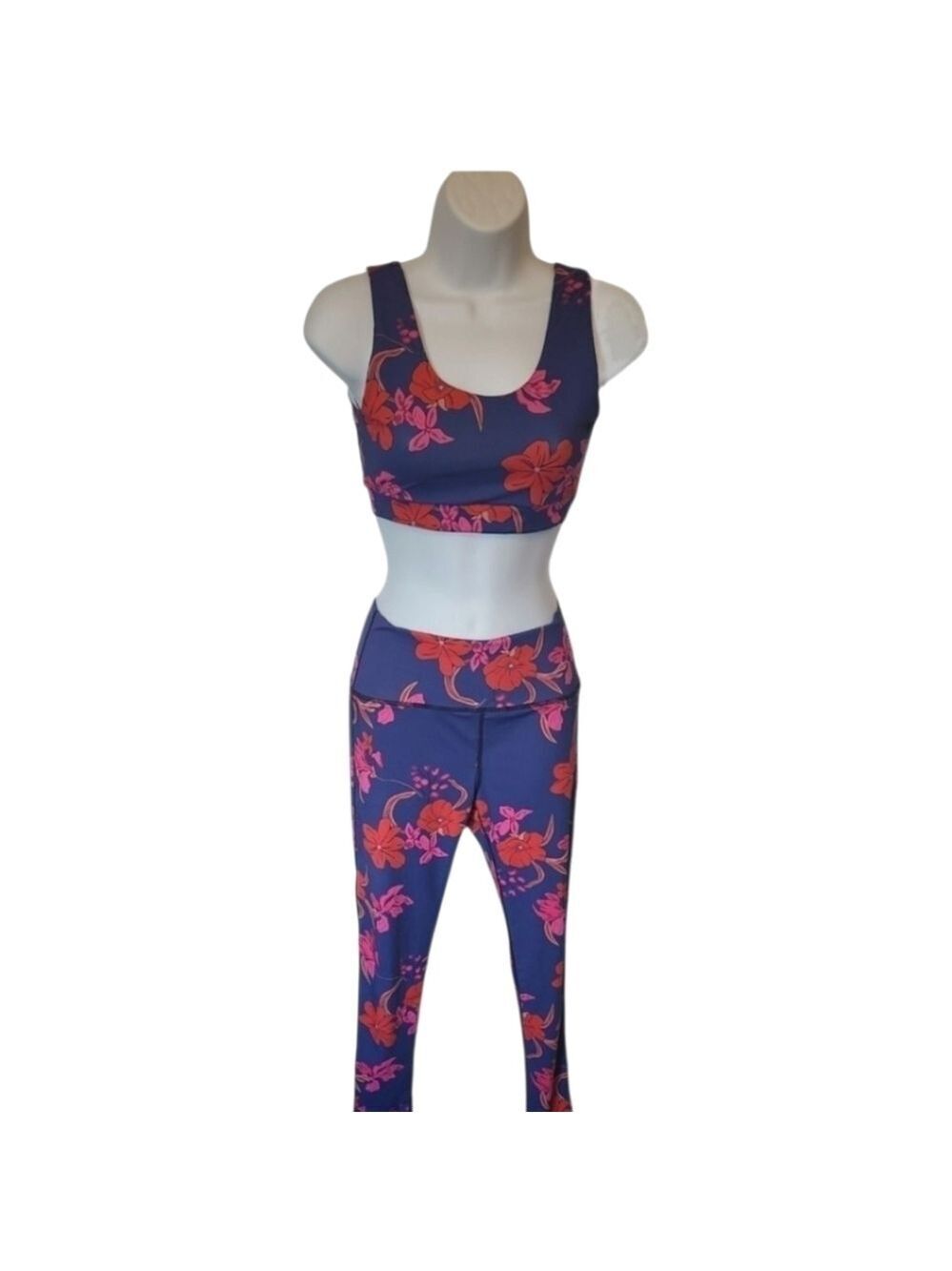 SHEIN two piece Sports Bra And Leggings Purple Floral Print Size Small
